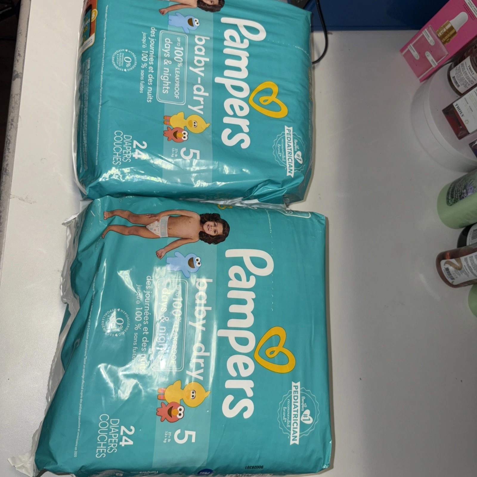 Pampers Baby Dry Diapers Size 5 27+lb Sesame Street, 48 Diapers