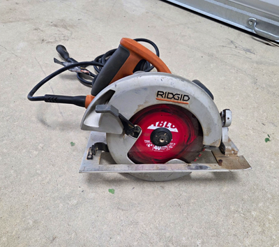 #ad RIDGID R3200 7 1 4in Corded Circular Saw 120V Right Blade for Wood $45.00