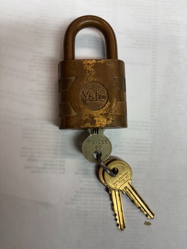 Yale Specialist Bronze Padlock S17/86 - Picture 5 of 7