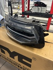 VW TIGUAN DRIVER SIDE HEADLIGHT 5NC941036G 2020-2024 CRACKED CASE