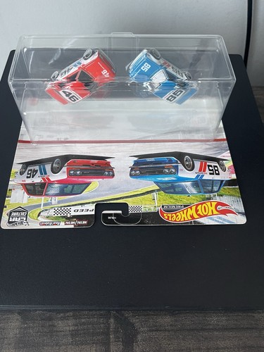 Hot Wheels Car Culture Premium 2-Pack '71 Datsun 510 Bluebird Bre Racing - Picture 4 of 6