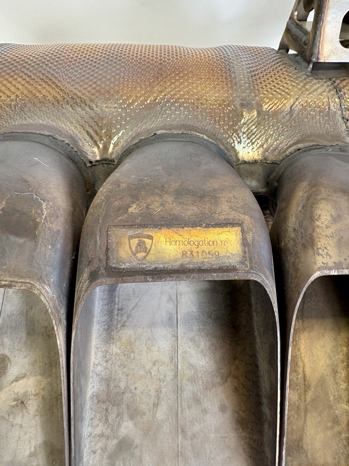 Lamborghini Aventador Muffler P/N 470251051H