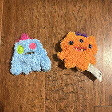 ZURU Baby Fuggler Series 4 SasQuoosh  Reek-O 3  Baby Fuggs