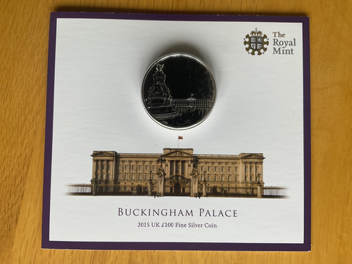 2015 Royal Mint Buckingham Palace £100 100 Pound Fine Silver Coin Pack - Picture 3 of 10