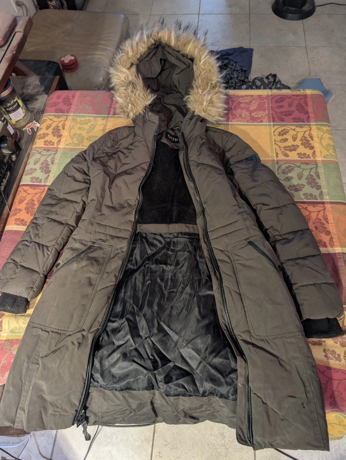 Guess Men's Polyester Puffer Jacket – Snow Jacket – Size [S]