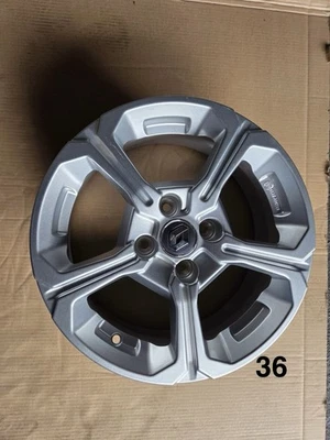 Original Alufelge Renault Clio Captur 6j x 15 Zoll ET31 SOV-AW-150603 mit Kratze - Bild 1 von 4