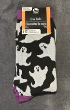 New Men s Halloween Theme Crew Socks Ghosts. Fits Shoe Sizes 6-12 2