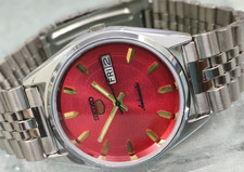Orologio da polso uomo vintage Seiko 5 rosso automatico 17 gioielli giorno/data Giappone 6309