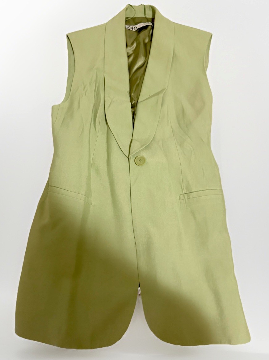 ZARA Light Green Sleeveless Blazer Vest Women’s Size [S] Spring Office Wear.