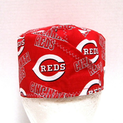 Cincinnati Reds Mens Scrub Hat, Surgical Cap, Skull Cap, Chemo Hat, One Size - Picture 3 of 4