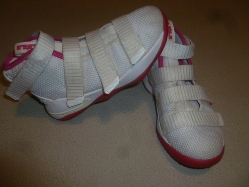 NIKE XI SOLDIER LEBRON JAMES ATHLETIC 