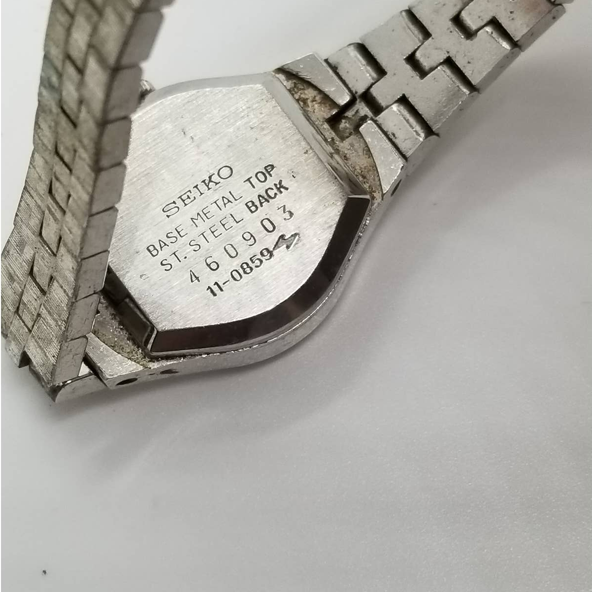 Vintage Seiko Women's Watch 20mm 11-0859 | eBay