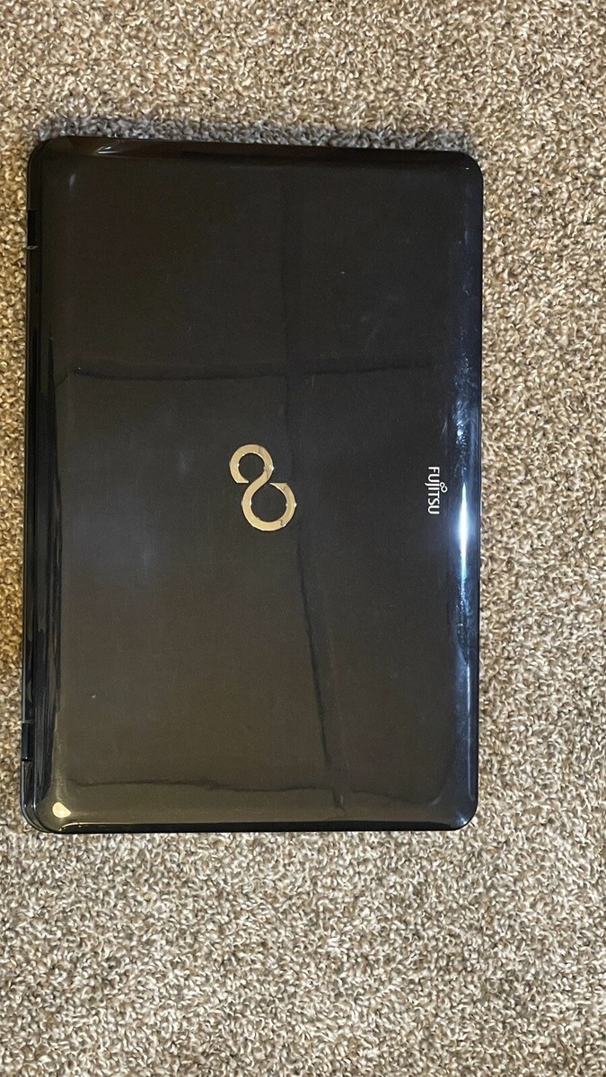 Fujitsu Lifebook AH531 Laptop | 15.6