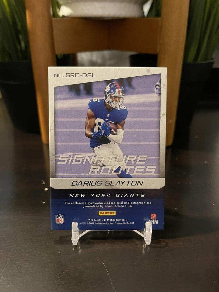 Darius Slayton 2021 Playbook Green Signature Routes Patch Auto 15/25 NY
