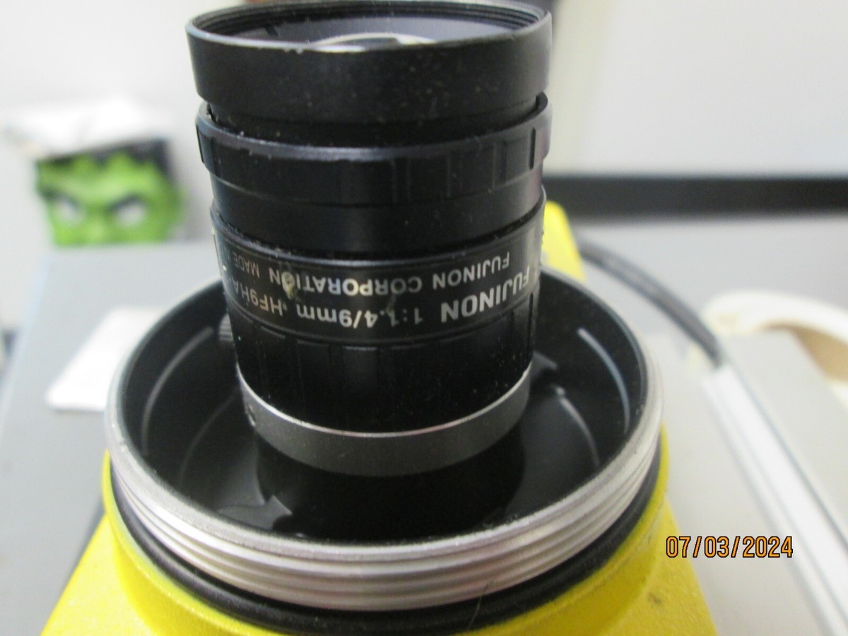 COGNEX VISION SENSOR CAMERA 821-0034-1R W/ FUJIMON 9MM LENS