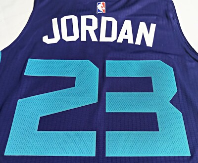 NWT-M-XL-2X MICHAEL JORDAN CHARLOTTE HORNETS SWINGMAN NBA LICENSED