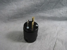 Hubbell Vari-Size Cord Grip Plug 15A 125V NEW