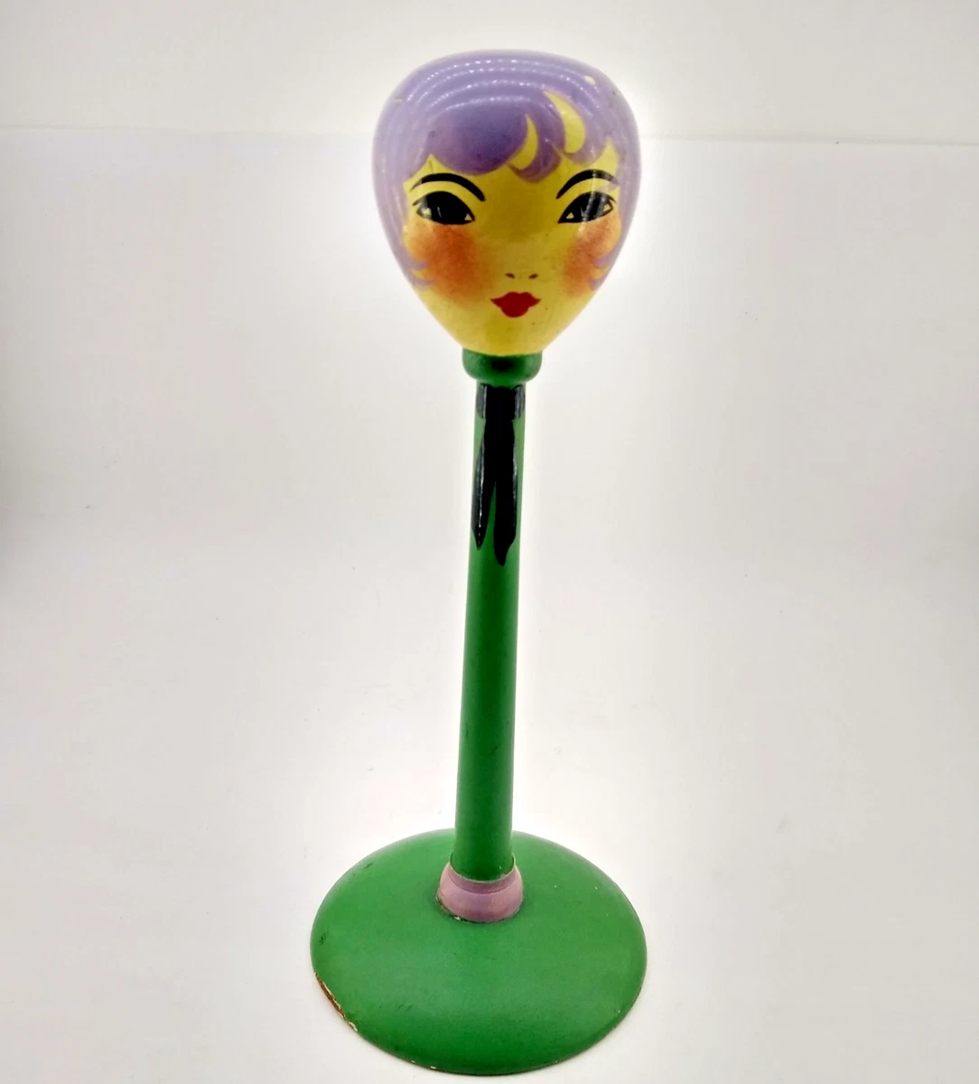Hat Stand In Women display picture 3