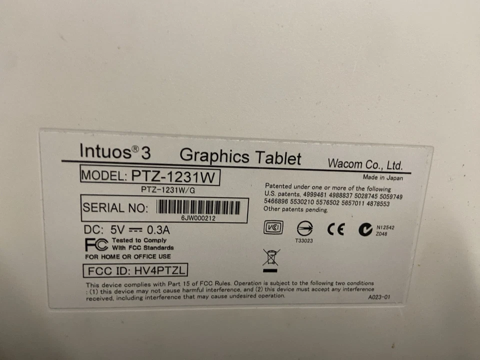 Wacom Intuos 3 USB Drawing Graphics Tablet XLarge 12"x18" Active Area PTZ-1231W - Bild 4 von 4