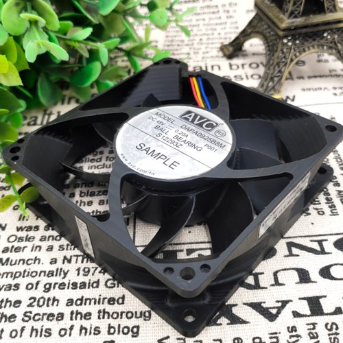 AVC DAPA0925B8M 9025 DC48V 0.20A 4-wire PWM Temperature Control Cooling Fan - Picture 3 of 5