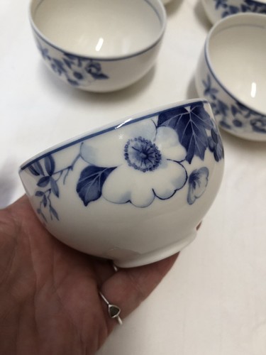 5 HANAE MORI Tableware Yamaka Fine Porcelain Blue Cherry Blossom Tea Bowls EUC - Picture 3 of 10