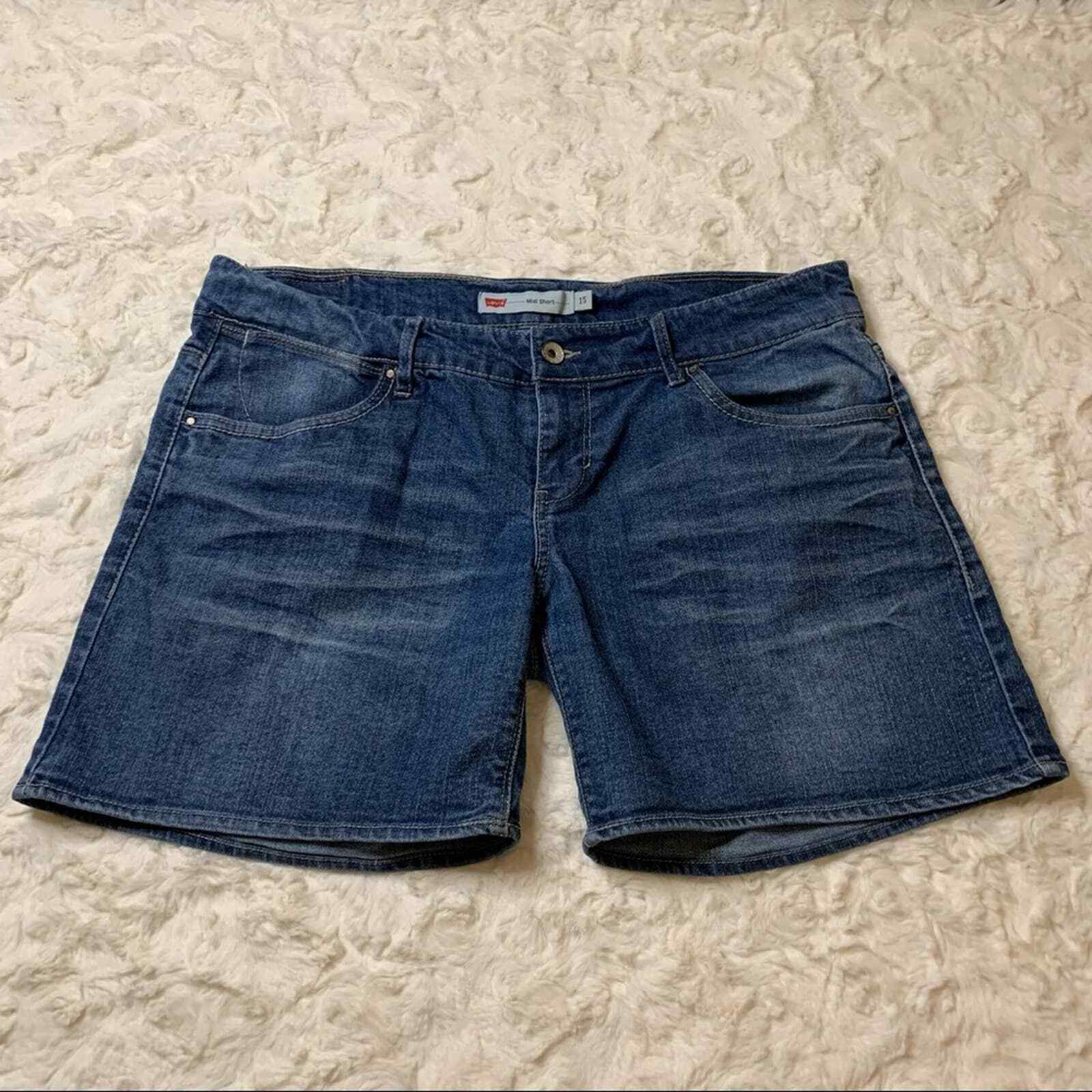 LEVI’S Authentic Juniors mid length medium wash s… - image 1