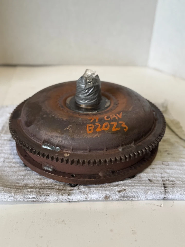 1999 HONDA CRV B20Z3 TORQUE CONVERTER ASSEMBLY W/ BOLTS USED OEM - Image 2 of 4