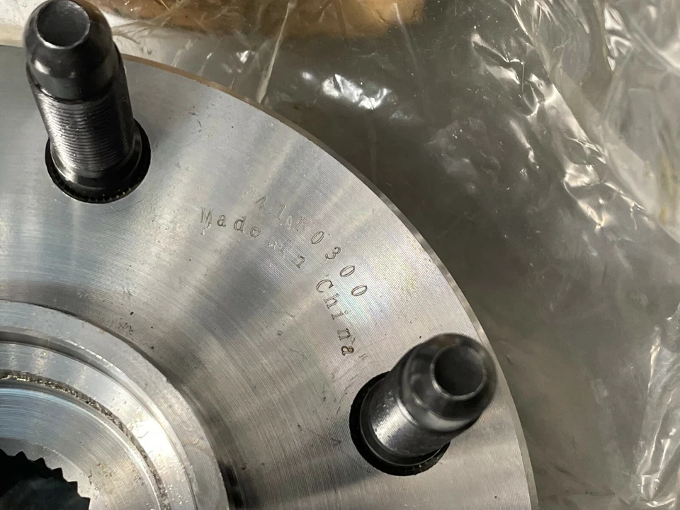 Conjunto de cojinete de cubo de rueda delantera Dorman 4110300 GM 2002 Chevy Tahoe 4x4 Foto 3 de 4