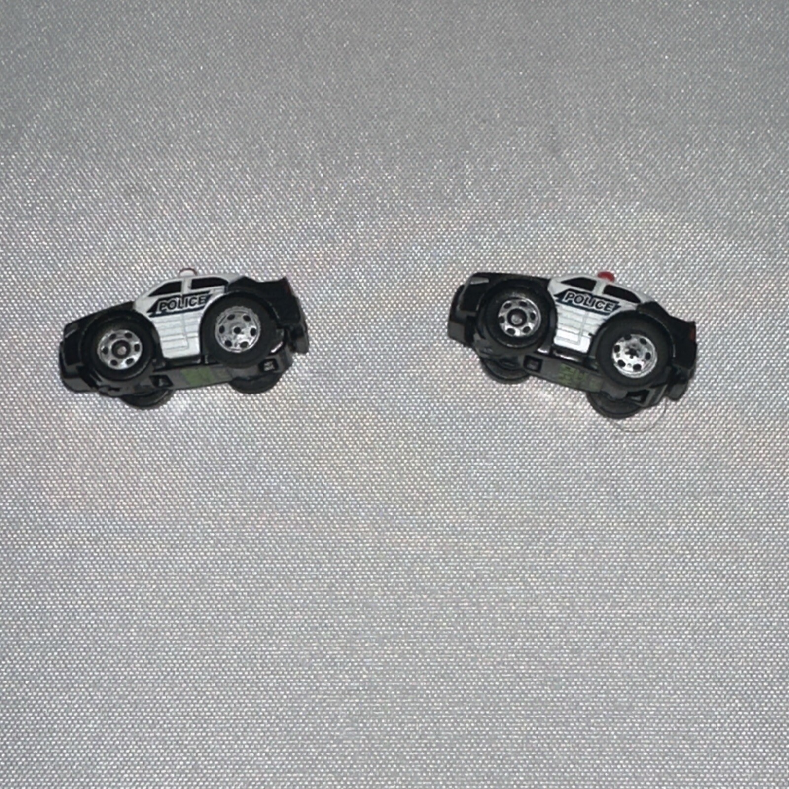 Picture 1 of 2