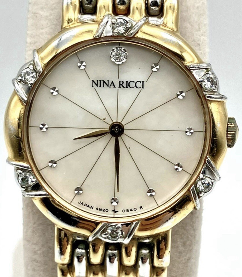 Nina Ricci 4N20 0540 R Women's Diamond Accent Gold Silver Quartz