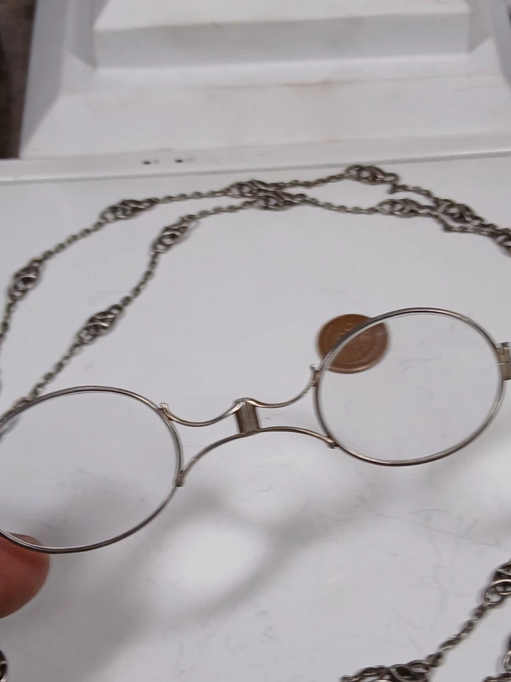 Gafas de ópera victoriana Lorgnette de plata de ley con lentes y cadena de 59" Foto 2 de 4