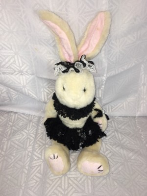 VGUC-11  Beachwood Bunch Cuddly Critter Rabbit Bunny Pink Bow Animal Plush