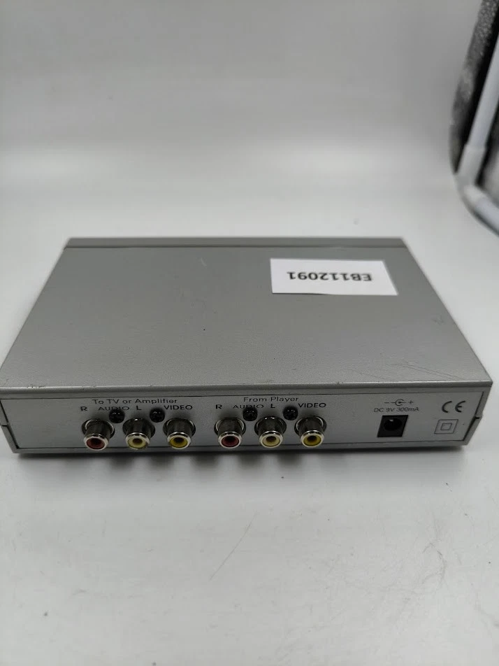 Audio Mixer Amplifier - Used, Powers On, Cosmetic Wear - Image 3 of 4