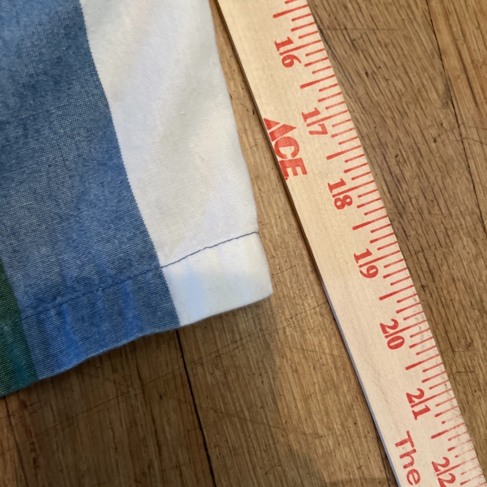 Shorts listrados plissados vintage Nautica. Masculino 38. Real 37”x6,75”. Preppy - Imagem 3 de 4