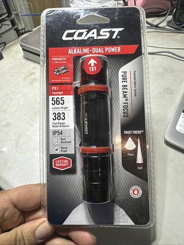 Coast Alkaline Dual-power Flashlight Twist Focus New