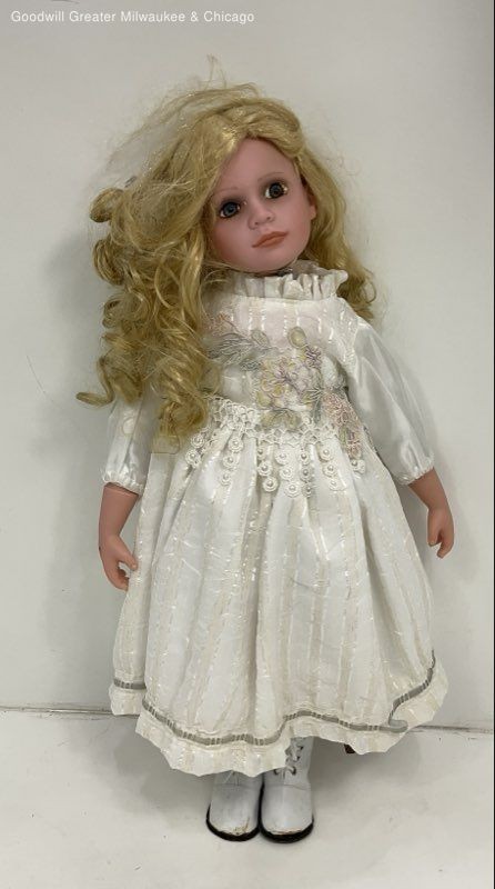 VTG Goldenvale Collector's Porcelain Doll Blonde Hair White Dress