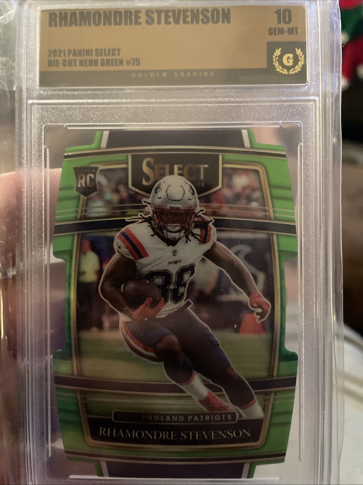 2021 Select - Rhamondre Stevenson  #75  Green Die Cut Prizm /349 (RC) GG 10