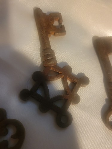 Harry Potter Movie Prop Rare Keys Item ✨️ - Picture 7 of 24