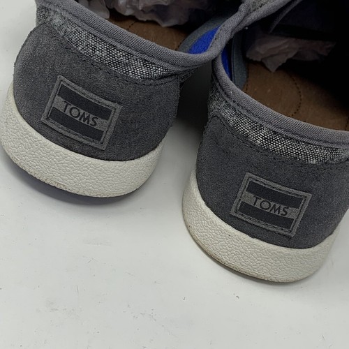 Zapatillas Toms Jóvenes Niños Gris Lona Con Cordones Suelas Blancas, Talla 6 - Imagen 6 de 9
