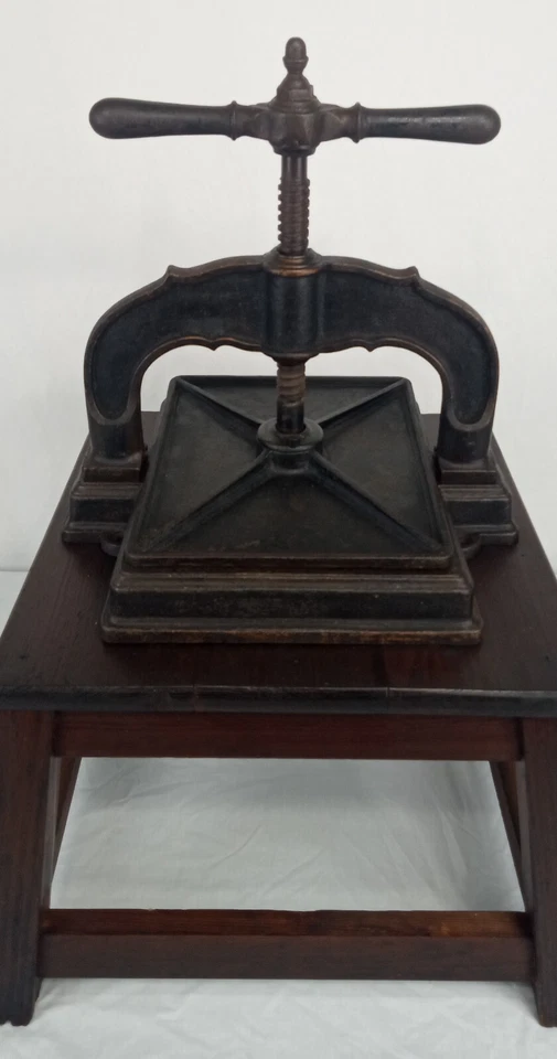 Cast Iron antique  Victorian  Book Press bookBinding & wood stand - Image 2 of 4