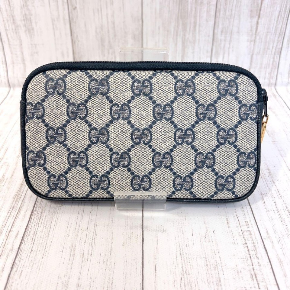 Gucci Supreme Pouch Clutch Interlocking Navy eBay