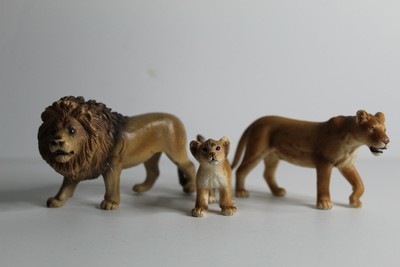 schleich lion family