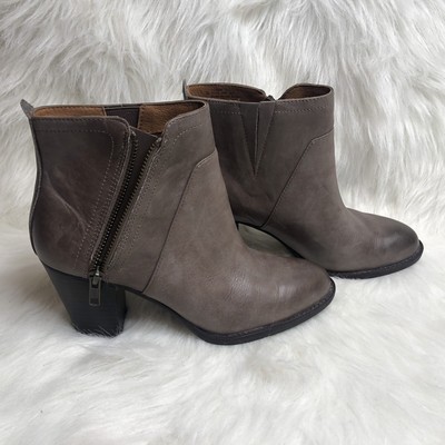sofft womens booties