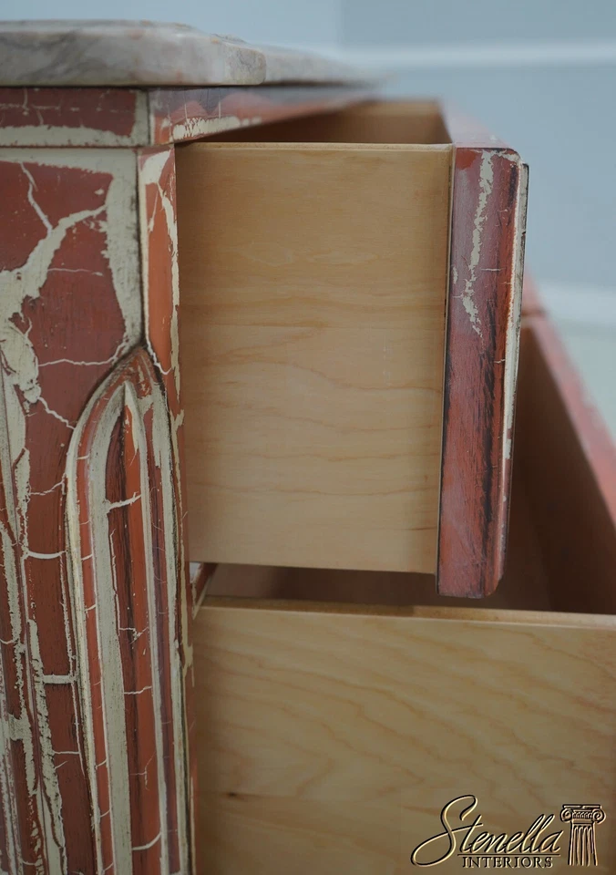 63877EC: Cómoda francesa con acabado pintado craquelado de mármol Foto 4 de 4