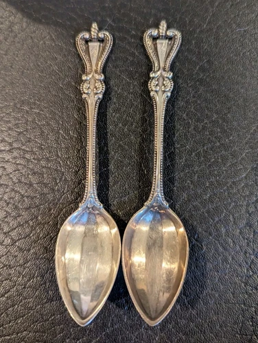 2 Towle 1895 OLD COLONIAL Demitasse Spoon 4 3/4” Sterling Silver w/ Monogram B