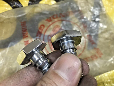 Honda CB72 CB77 CP77 CYP77 Front Fork Bolt NOS x2 Genuine Japan