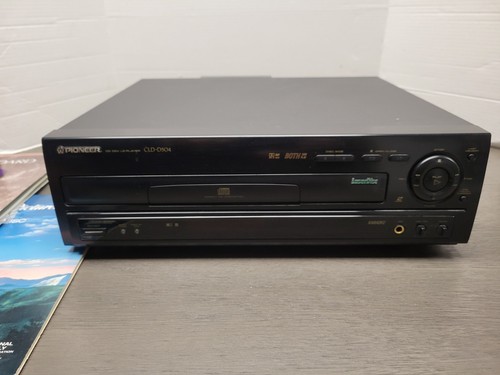 Pioneer Laser Disc Player CLD-D504 CD CDV LD Player w/remote & Extra Laser Discs - Picture 19 of 24
