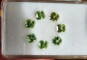 Natural Green Peridot  Octagon Cut Burma Untreated 7 Pcs Lot 4.28 TCW 💎😊