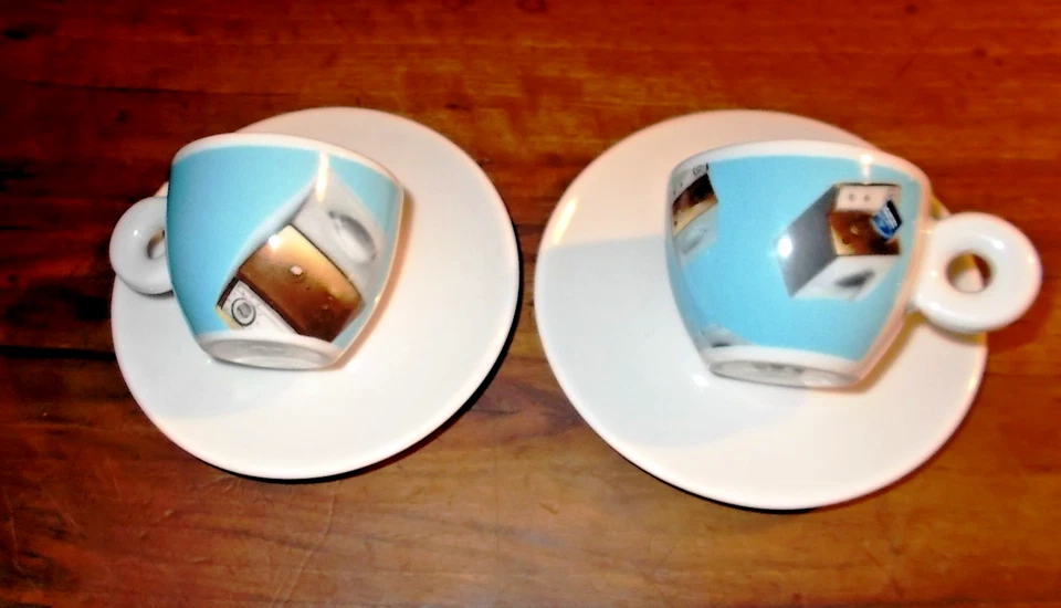 ILLY Collection 2 tasses à expresso NORMA Jean Flight 2002 avec soucoupes TBE - Photo 3/4