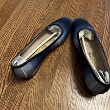 Salvatore Ferragamo Women's Flats. Vintage 1996. Silk Ribbon Patent Leather. 7.5